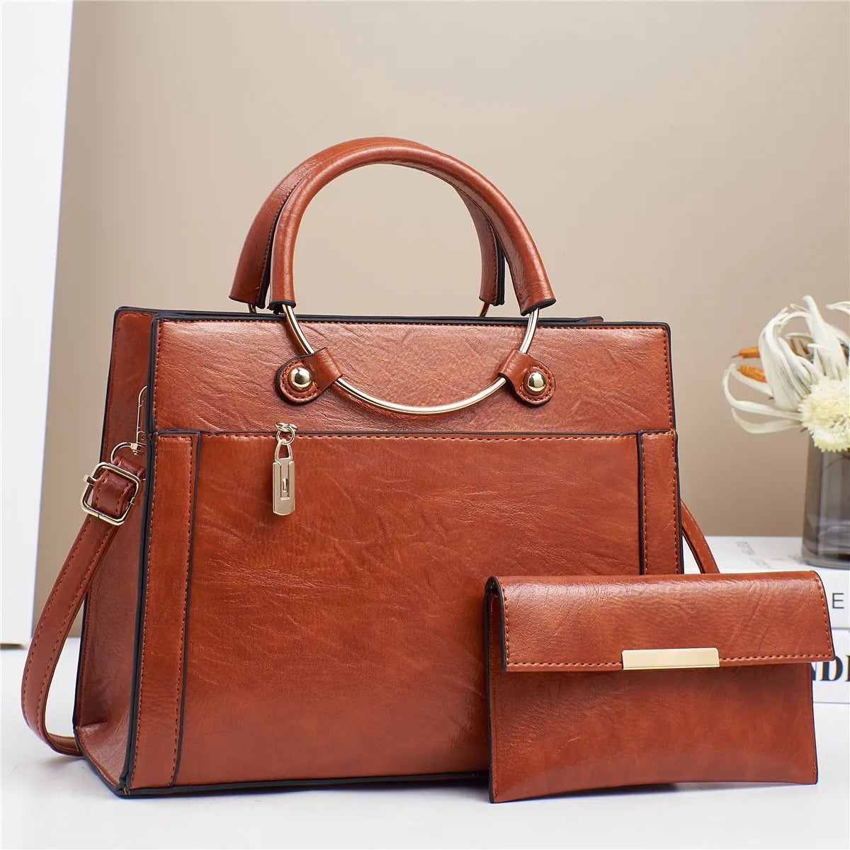 Sophisticate Aristocrat Hand Bag